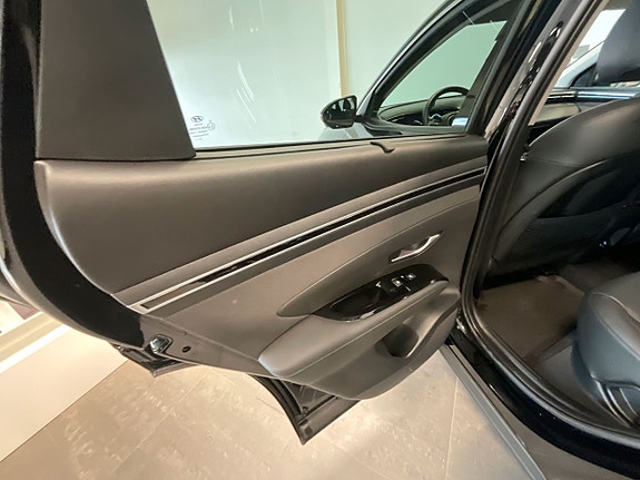 Hyundai Tucson 19 of 30