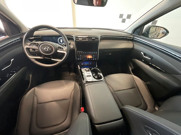 Hyundai Tucson 3 of 30