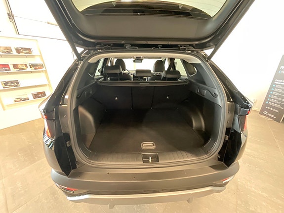 Hyundai Tucson 16 of 30