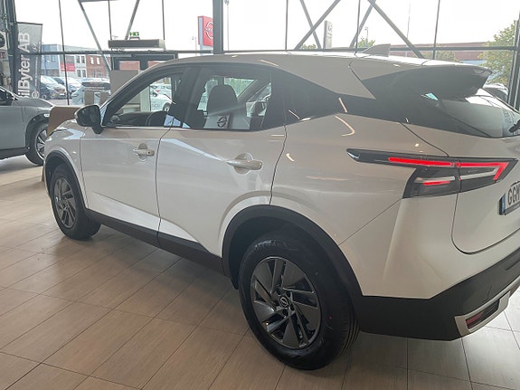 Nissan Qashqai 4 of 5
