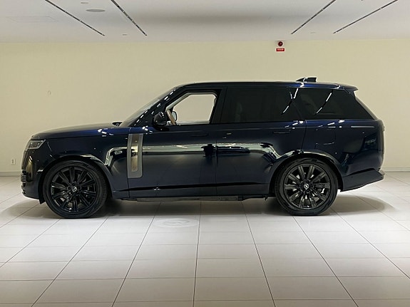 Land Rover Range Rover 3 of 5