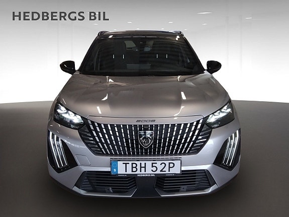 Peugeot e-2008 5 of 5