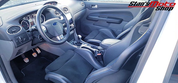 Ford Focus 12 of 15