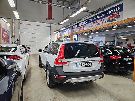 Volvo XC70 3 of 14