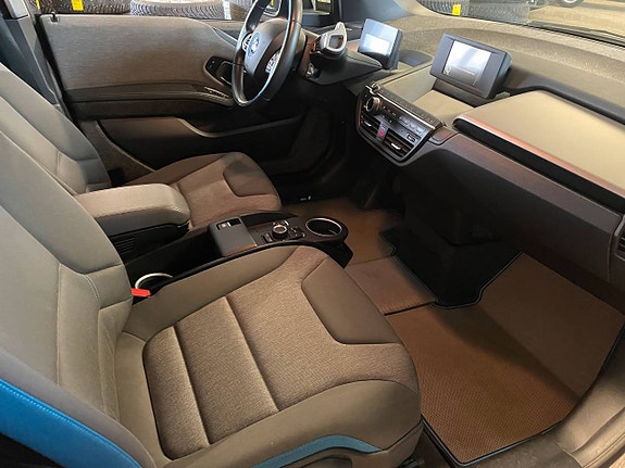 BMW i3 7 of 11