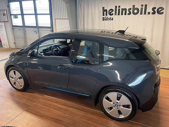 BMW i3 2 of 5