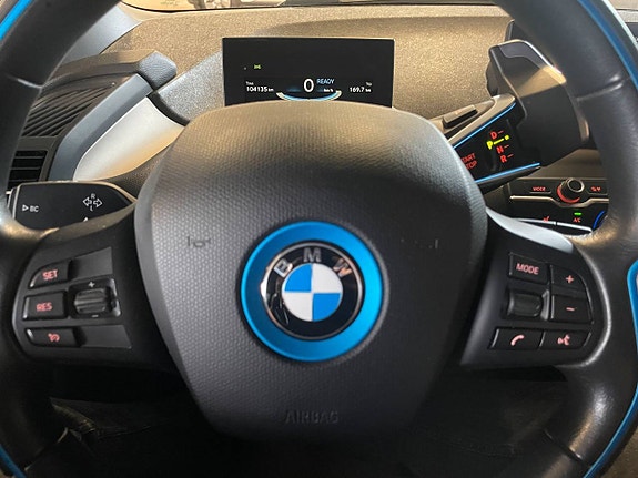 BMW i3 9 of 11