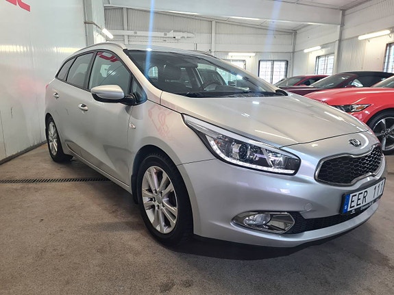Kia Ceed 2 of 14