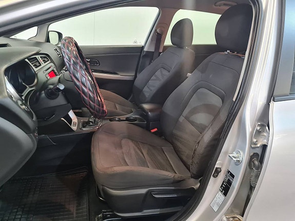 Kia Ceed 14 of 14