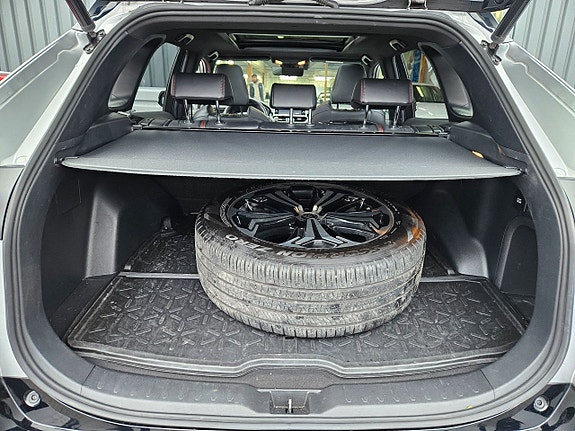 Toyota RAV4 13 of 19