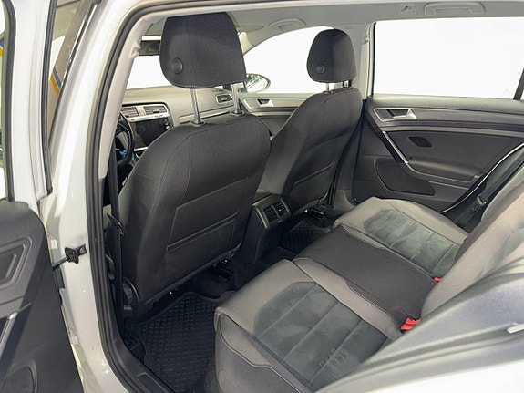 Volkswagen Golf I 6 of 6