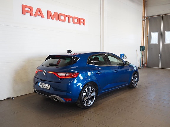 Renault Megane IV 5 of 5