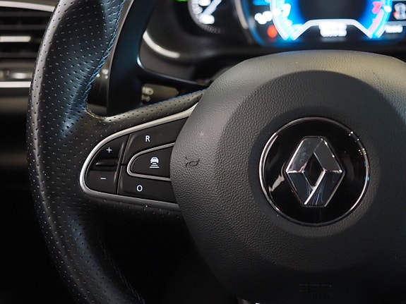 Renault Megane 18 of 26