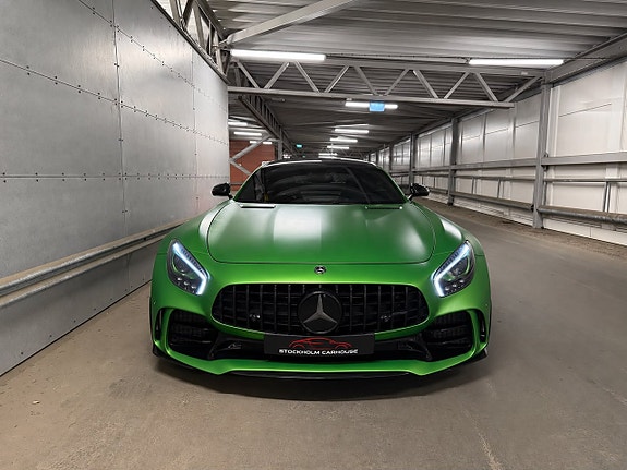 Mercedes-Benz AMG GT R 4 of 5