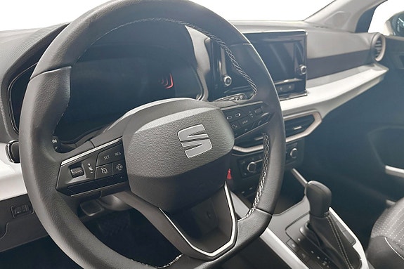 Seat Arona 15 of 15