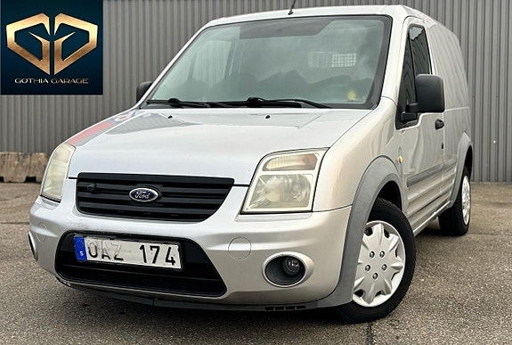 Ford Transit Connect 3 of 5