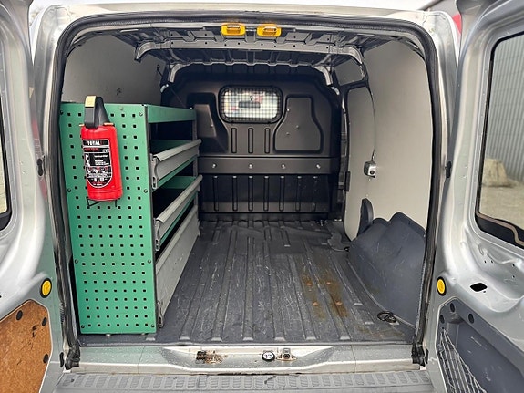 Ford Transit Connect 19 of 23