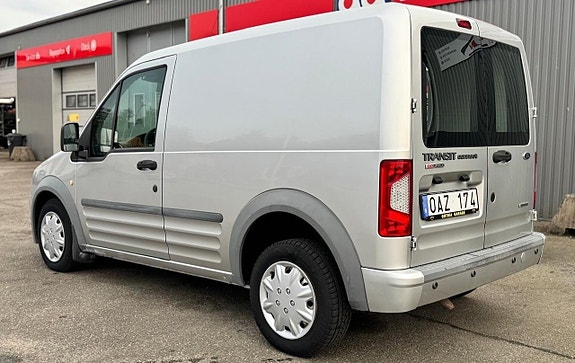 Ford Transit Connect 5 of 5