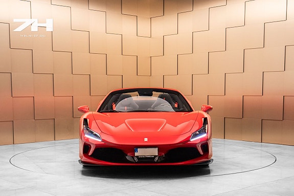 Ferrari F8 Spider 5 of 30