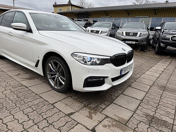 BMW 530e 7 of 21
