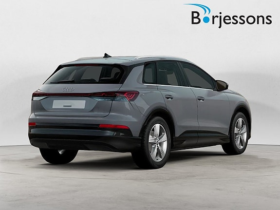 Audi Q4 e-tron 3 of 5