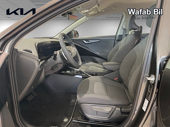 Kia Niro 8 of 16