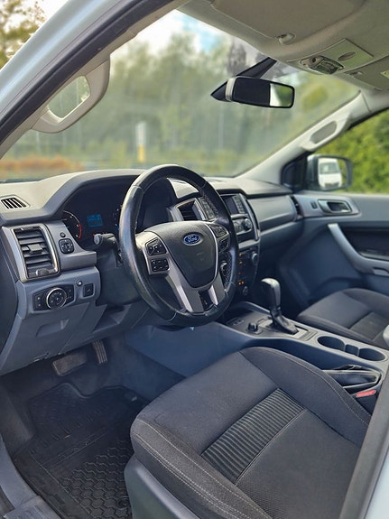 Ford Ranger 17 of 22