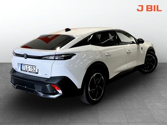 Peugeot 408 3 of 5