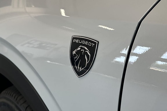 Peugeot 3008 15 of 23