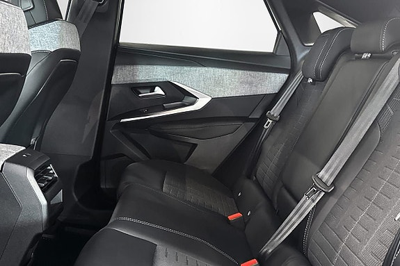 Peugeot 3008 13 of 23