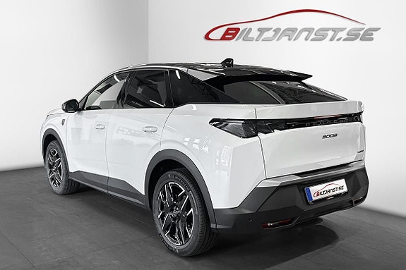 Peugeot 3008 3 of 5
