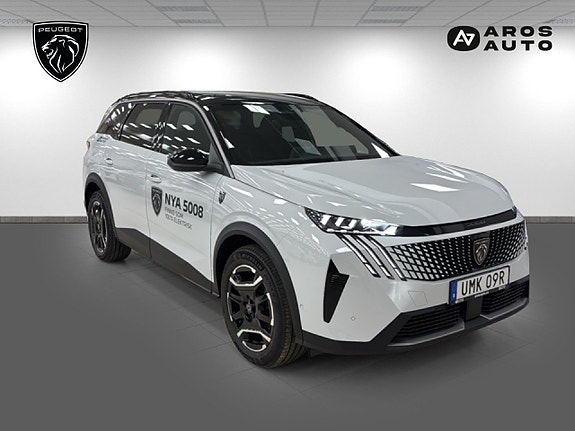 Peugeot 5008 3 of 5