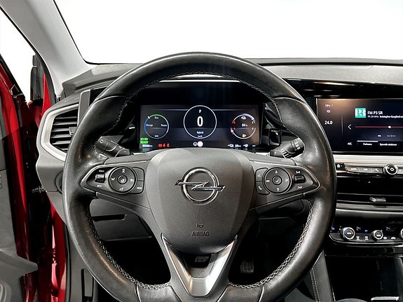 Opel Grandland 8 of 16