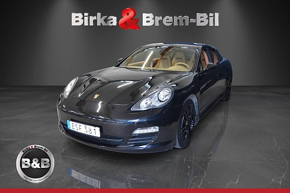 Porsche Panamera S 4 of 5
