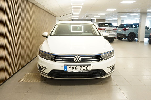 Volkswagen Passat 4 of 5