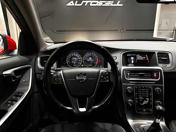 Volvo V60 19 of 22