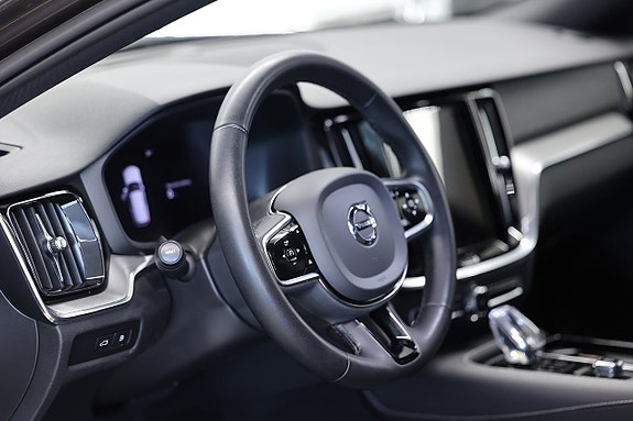 Volvo V60 16 of 22
