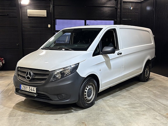 Mercedes-Benz Vito 111 3 of 20