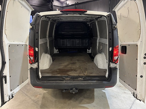 Mercedes-Benz Vito 111 17 of 20