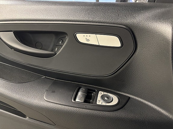 Mercedes-Benz Vito 111 16 of 20