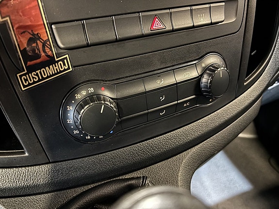 Mercedes-Benz Vito 111 14 of 20