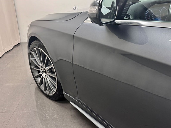 Mercedes-Benz S400 15 of 16