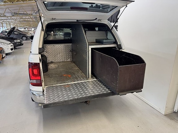 Volkswagen Amarok 5 of 10