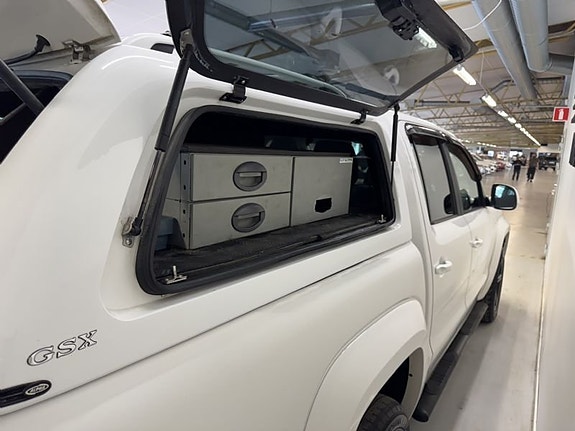 Volkswagen Amarok 6 of 10