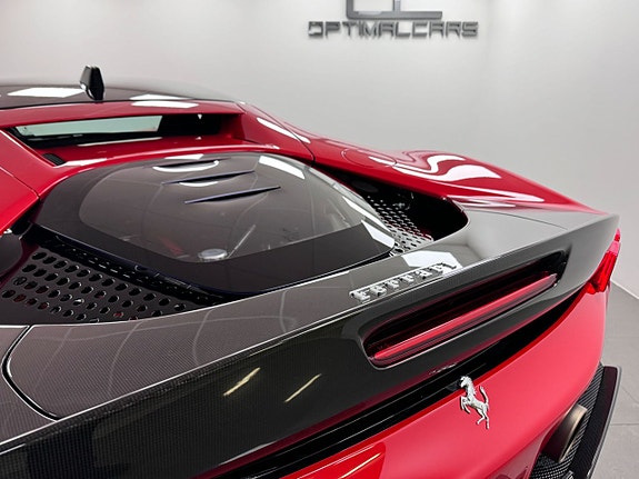 Ferrari SF90 Stradale 10 of 19