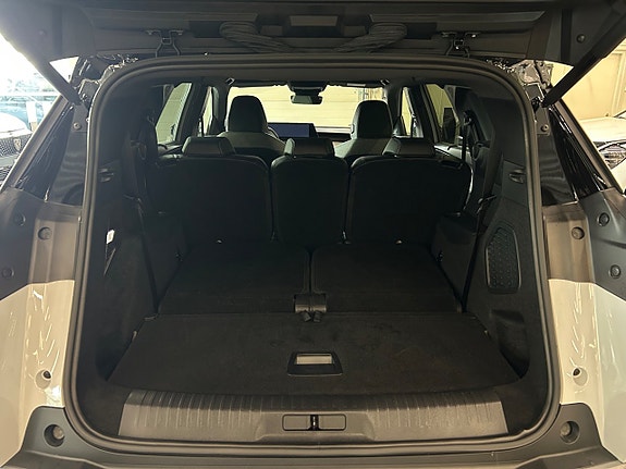 Peugeot 5008 11 of 30