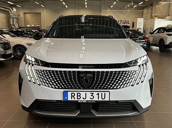 Peugeot 5008 10 of 30