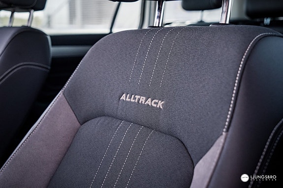 Volkswagen Passat Alltrack 5 of 5