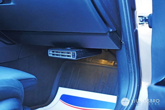 BMW 320 11 of 12