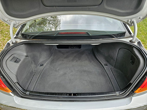 BMW 760i 18 of 18